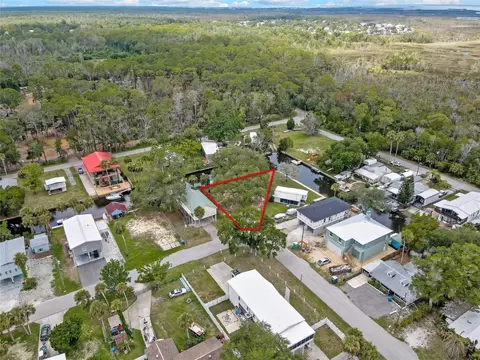 6134 Island Dr, Weeki Wachee, FL 34607 photo 22
