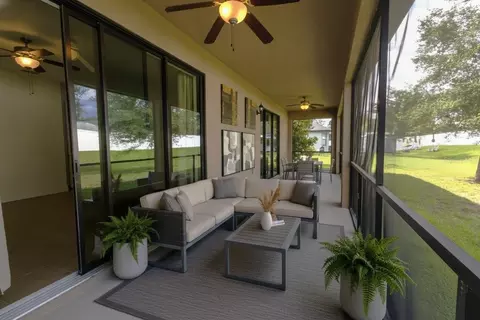 Exterior - 1214 Florablu Dr, Seffner, FL 33584 photo 9 of 13