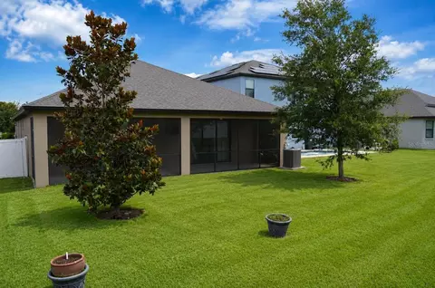 Exterior - 1214 Florablu Dr, Seffner, FL 33584 photo 13 of 13