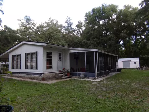 Exterior - 12199 SW 44th Dr, Webster, FL 33597 photo 5 of 16
