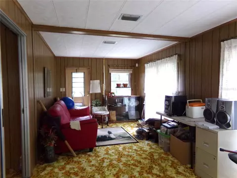 Living - 12199 SW 44th Dr, Webster, FL 33597 photo 3 of 3