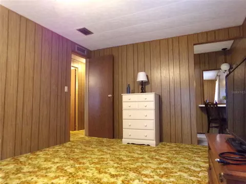 Bedroom - 12199 SW 44th Dr, Webster, FL 33597 photo 1 of 4