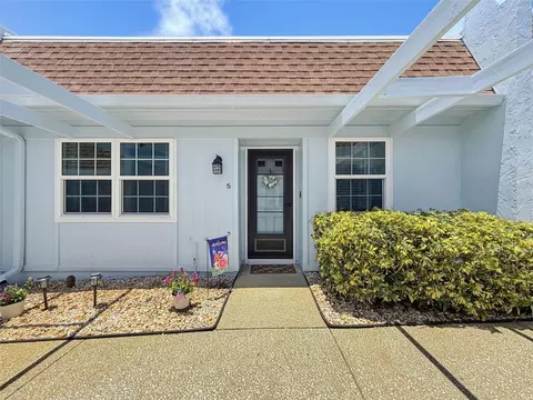 8220 Seven Oaks Ct #5, Port Richey, FL 34668