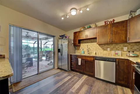 Kitchen - 4441 Chamber Ct, Spring Hill, FL 34609 photo 4 of 5