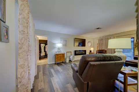 Living - 4441 Chamber Ct, Spring Hill, FL 34609 photo 1 of 3