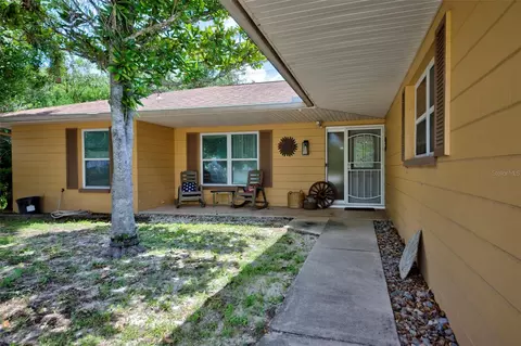 Exterior - 4441 Chamber Ct, Spring Hill, FL 34609 photo 4 of 11
