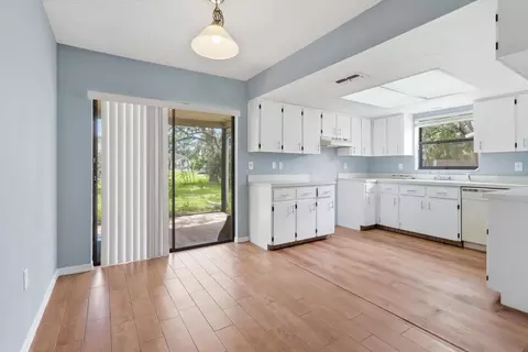 1289-1291 Markham Ave, Spring Hill, FL 34606 photo 3