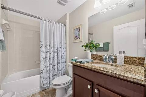 Bath - 10114 Ives Loop, Hudson, FL 34667 photo 3 of 4