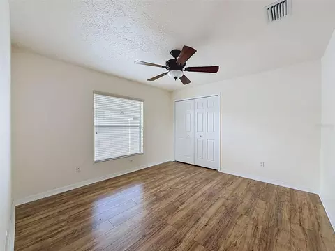 Bedroom - 2021 Rutherford Dr, Dover, FL 33527 photo 5 of 6