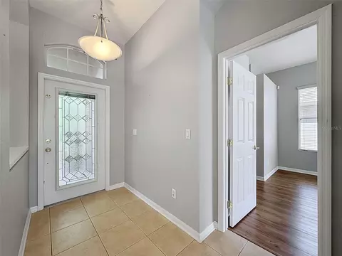 Entry Way - 2021 Rutherford Dr, Dover, FL 33527 photo 1 of 2