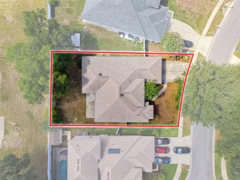 View/Area - 2021 Rutherford Dr, Dover, FL 33527 photo 4 of 5