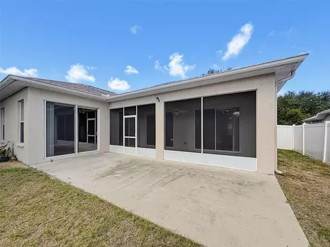 Exterior - 2021 Rutherford Dr, Dover, FL 33527 photo 9 of 13