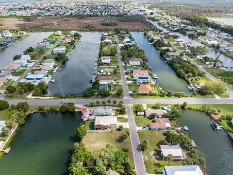 3287 Sea Grape Dr, Hernando Beach, FL 34607 photo 8