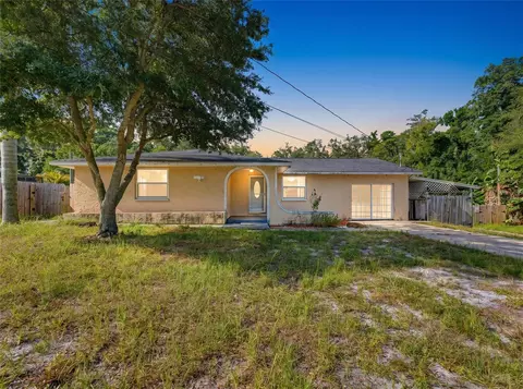 1116 E Oakwood St, Tarpon Springs, FL 34689