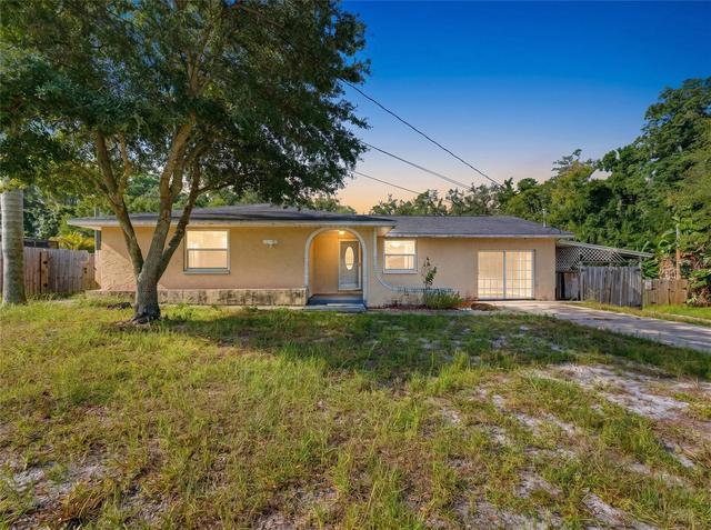 1116 E Oakwood St, Tarpon Springs, FL 34689