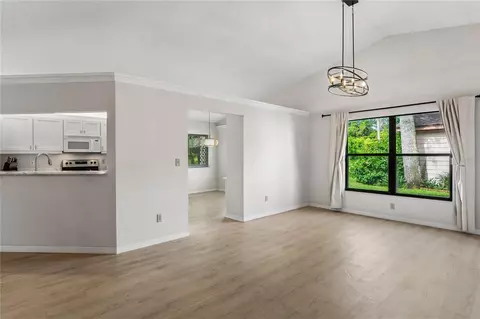 Living - 8050 Eacon Ct, Hudson, FL 34667 photo 8 of 10