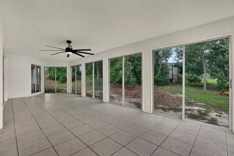 Exterior - 12186 Lamont Dr, Spring Hill, FL 34608 photo 2 of 2