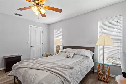 Bedroom - 7466 Apache Trl, Spring Hill, FL 34606 photo 6 of 6