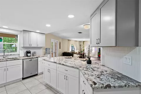 Kitchen - 7466 Apache Trl, Spring Hill, FL 34606 photo 9 of 12