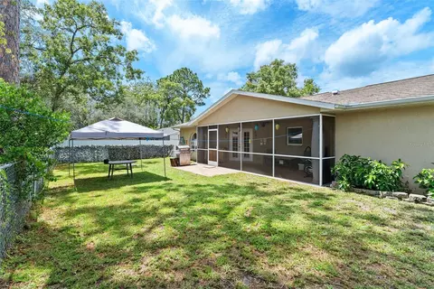 Exterior - 7466 Apache Trl, Spring Hill, FL 34606 photo 7 of 9