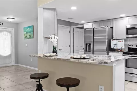 Kitchen - 7466 Apache Trl, Spring Hill, FL 34606 photo 3 of 12