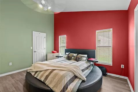 Bedroom - 7466 Apache Trl, Spring Hill, FL 34606 photo 3 of 6
