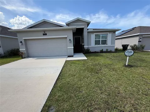 1104 Sand Trap Ct, Daytona Beach, FL 32124