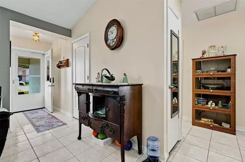 Entry Way - 4219 Augustine Rd, Spring Hill, FL 34609 photo 2 of 2