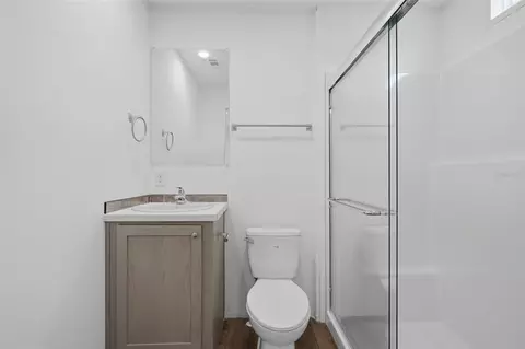 Bath - 4251 E Hawaii Ln, Hernando, FL 34442 photo 2 of 2