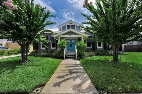 3421 Iris St N, Saint Petersburg, FL 33704