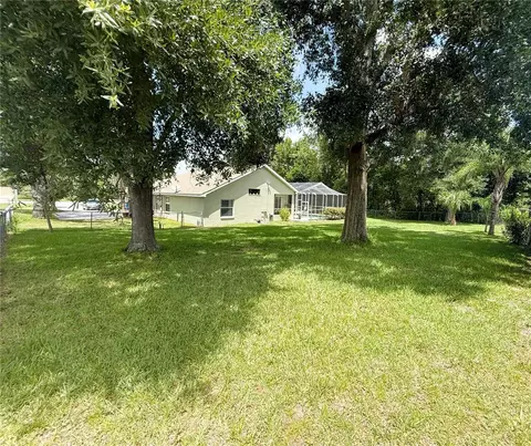 Exterior - 7552 River Country Dr, Weeki Wachee, FL 34607 photo 7 of 7