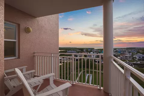 4516 Seagull Dr #701, New Port Richey, FL 34652
