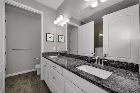 Bath - 11823 Brookside Dr, Bradenton, FL 34211 photo 1 of 4