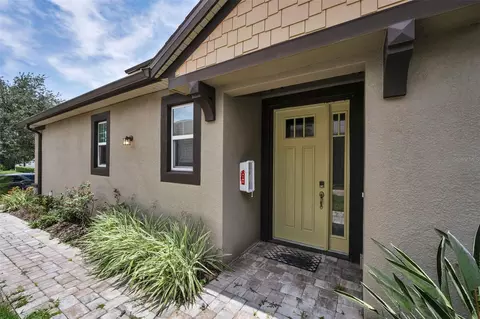 Exterior - 11823 Brookside Dr, Bradenton, FL 34211 photo 4 of 5