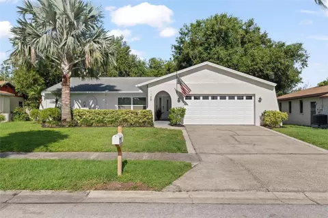 1128 Forbes Trce, Tarpon Springs, FL 34689