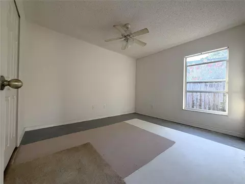 Bedroom - 6608 Northhaven Ct, Riverview, FL 33578 photo 6 of 7