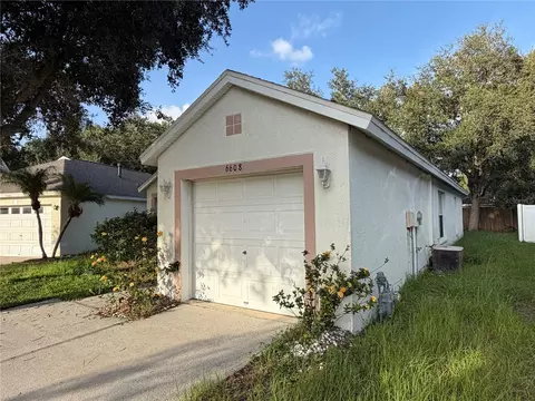 Exterior - 6608 Northhaven Ct, Riverview, FL 33578 photo 2 of 4