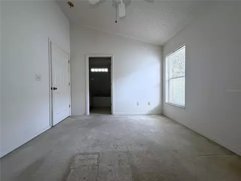 Bedroom - 6608 Northhaven Ct, Riverview, FL 33578 photo 2 of 7