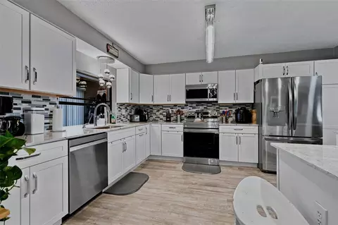 Kitchen - 4211 Augustine Rd, Spring Hill, FL 34609 photo 3 of 6