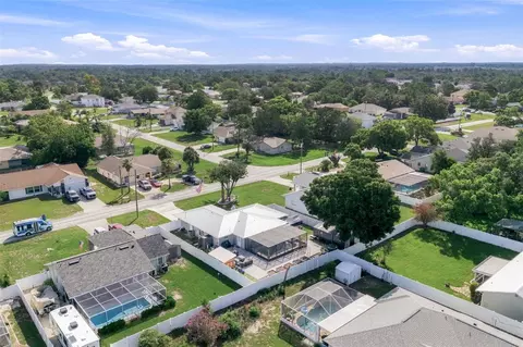 View/Area - 4211 Augustine Rd, Spring Hill, FL 34609 photo 4 of 9