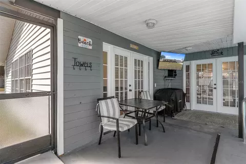 Exterior - 4286 Bluewater Ave, Spring Hill, FL 34606 photo 6 of 13