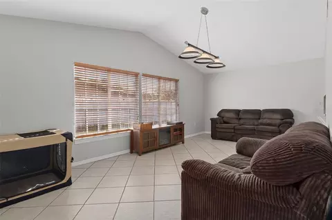 Living - 4286 Bluewater Ave, Spring Hill, FL 34606 photo 3 of 4
