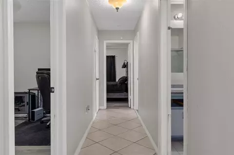 Entry Way - 4286 Bluewater Ave, Spring Hill, FL 34606 photo 4 of 4