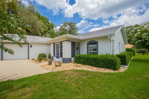 Exterior - 3048 E Balmoral Ct, Hernando, FL 34442 photo 4 of 14