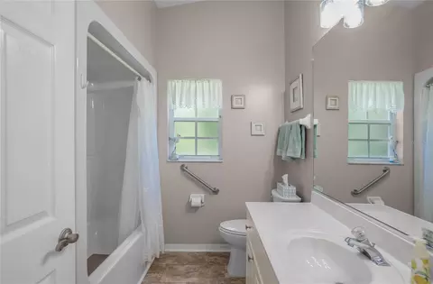 Bath - 3048 E Balmoral Ct, Hernando, FL 34442 photo 4 of 4