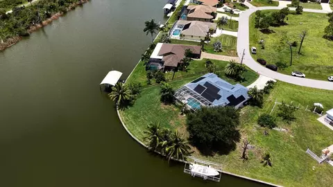 10535 Aztec Rd, Port Charlotte, FL 33981