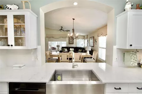 Kitchen - 1146 Dustan Pl, Trinity, FL 34655 photo 6 of 6