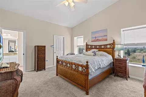 Bedroom - 3302 Turks Cap Dr, Hernando Beach, FL 34607 photo 2 of 7