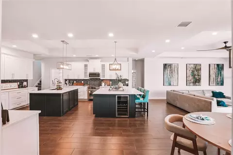 Kitchen - 7065 Branch Ct, Saint Cloud, FL 34771 photo 4 of 5