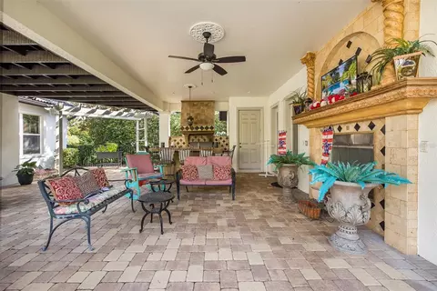 Exterior - 10628 Pontofino Cir, Trinity, FL 34655 photo 9 of 24